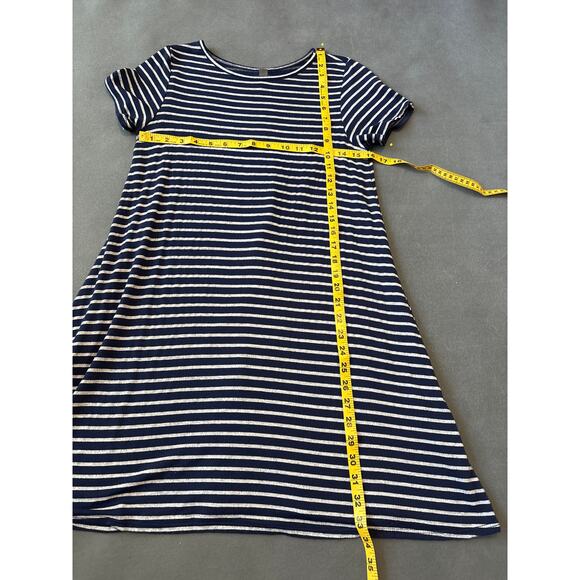 Francesca's ALYA Woman's dress Meduim - Picture 7 of 8